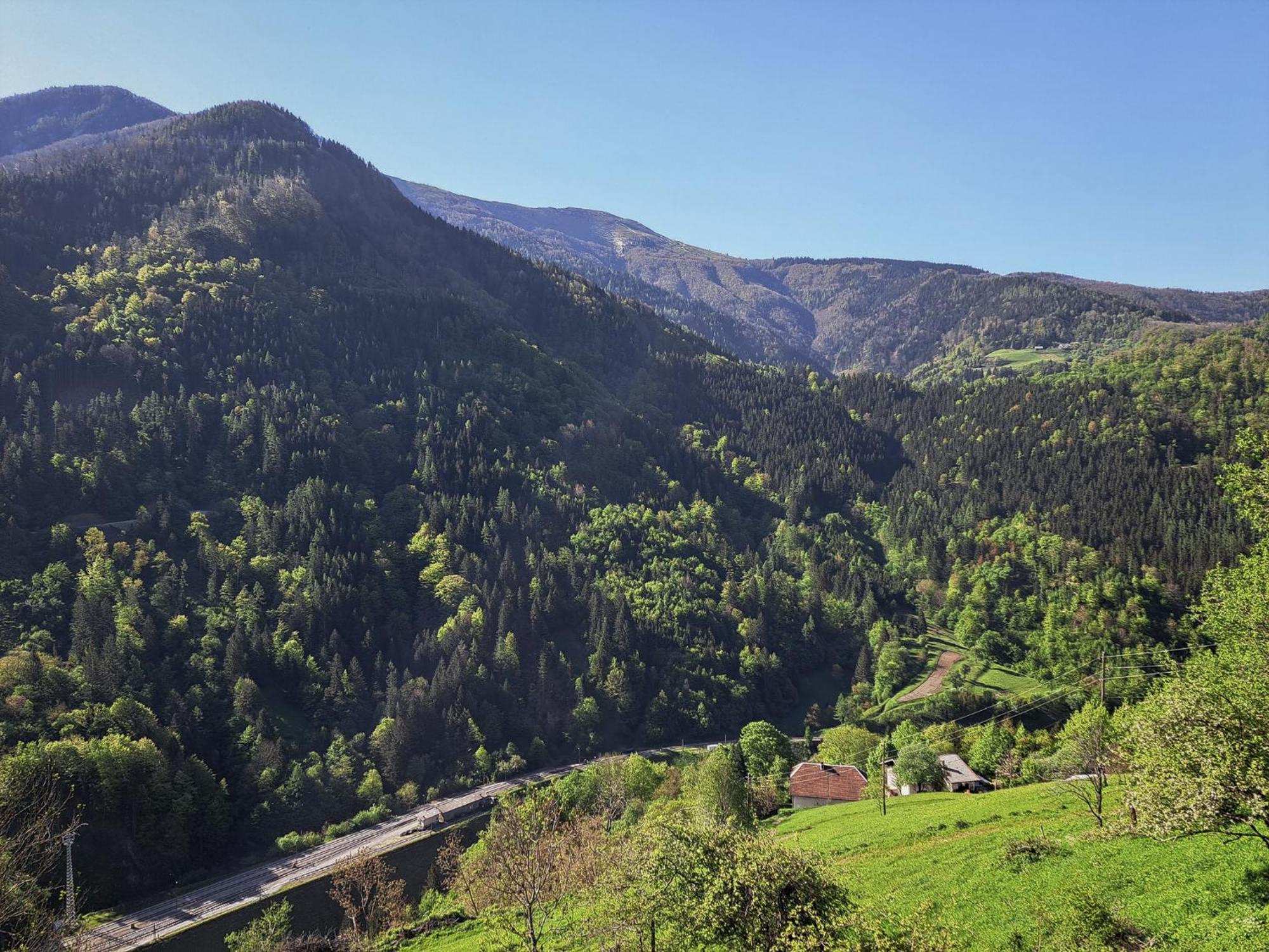Podbrdo Hikers Hut Hisar 아파트 외부 사진