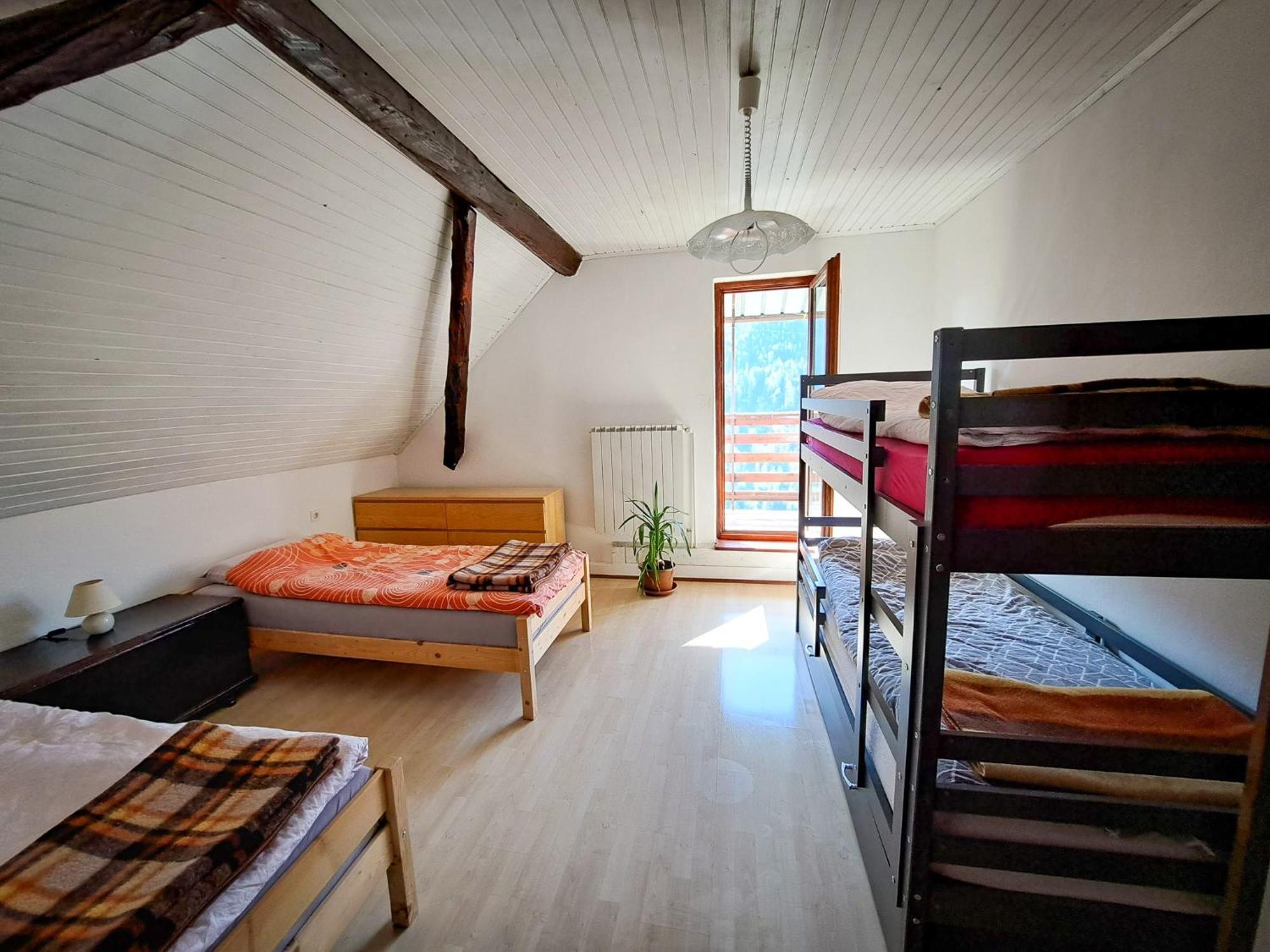 Podbrdo Hikers Hut Hisar 아파트 외부 사진